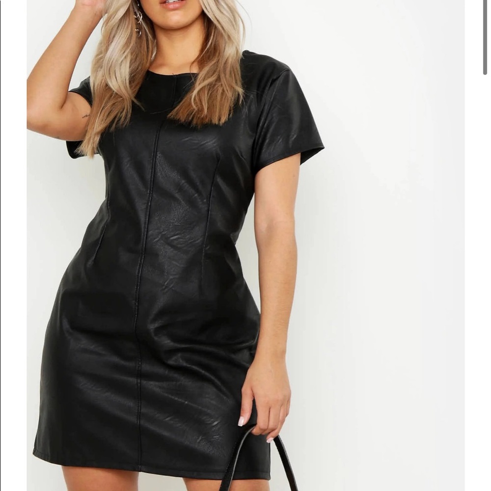 Boohoo cap sleeve shift dress size 16